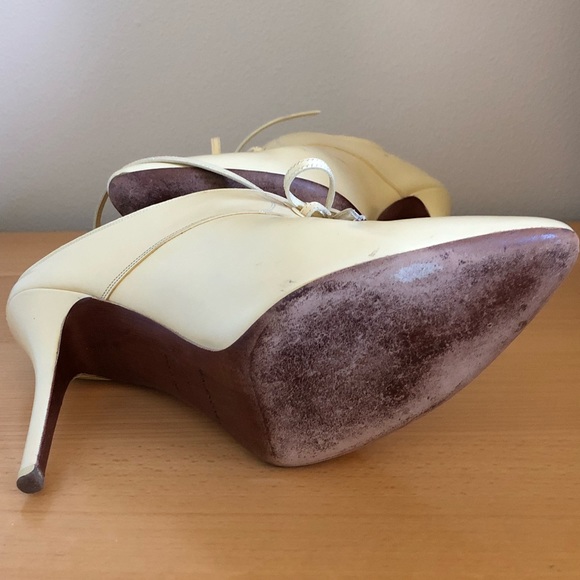 Balenciaga open back heels, sz 40 - Pale Yellow - Picture 6 of 7